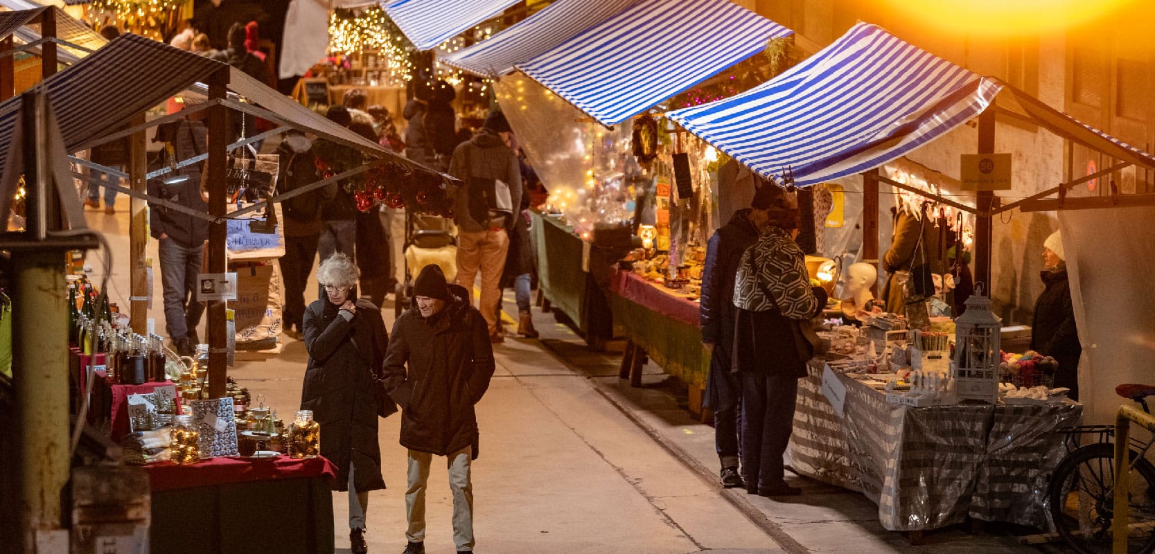 BdNW©Tobias_Sutter_Andreas_Zimmermann_Bazar_de_Noel_1